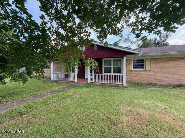 4 bedroom SingleFamilyResidence at 4327 7th Avenue, Walter R Davis Add, Marianna — photo 5