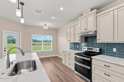 3407 Nautical Drive, Southport FL - photo 15 of 62