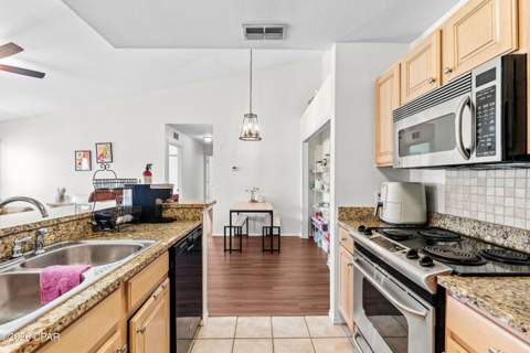 616 Cape Cod Drive, Panama City Beach FL - photo 11 of 36