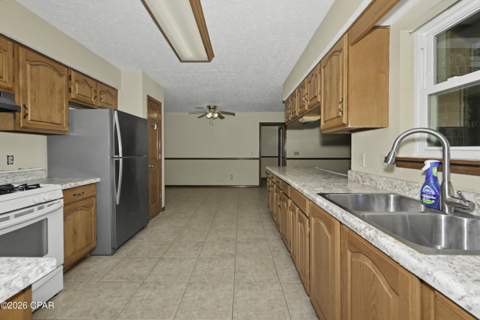 1712 Connecticut Avenue, Lynn Haven FL - photo 12 of 53