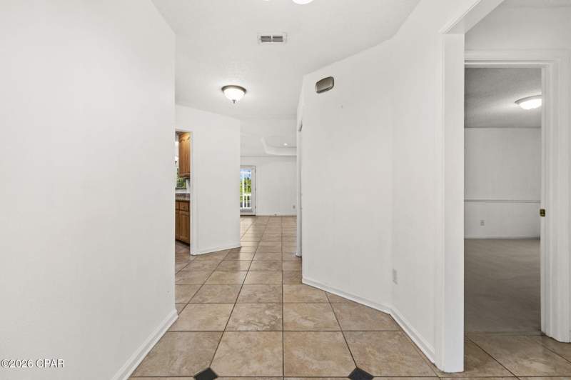 4 bedroom SingleFamilyResidence at 2748 Appalachee Trail, Indian Springs, Marianna — photo 4