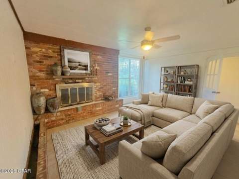 6920 Florida Street, Grand Ridge FL - photo 6 of 43