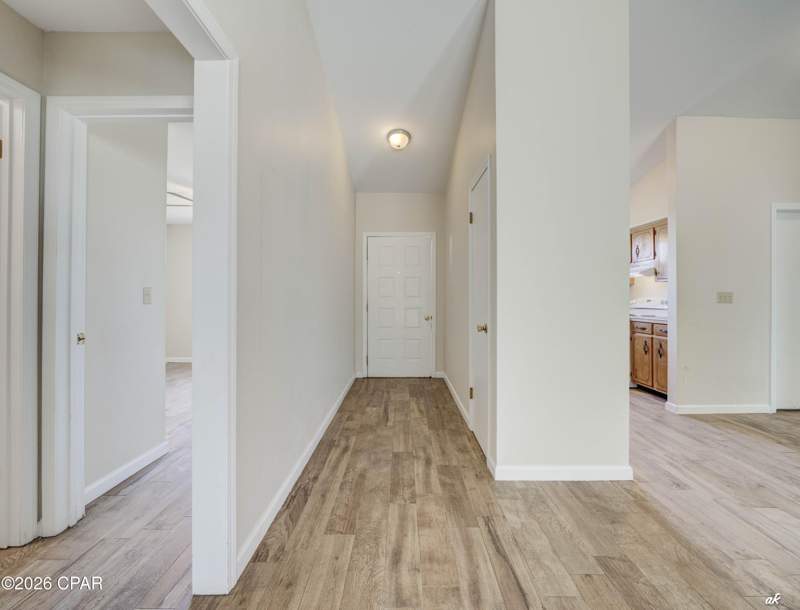 3 bedroom SingleFamilyResidence at 6525 Lance Street, Pine Woods Dev Phase II, Panama City — photo 3