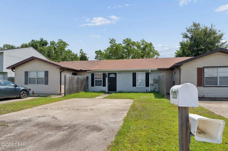 2 bedroom Attached at 2515 Johnson Drive, Belaire Estates Replat, Lynn Haven — photo 3