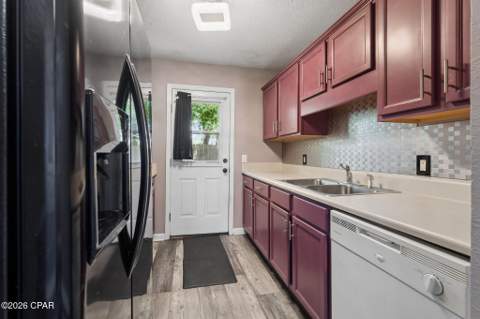 2515 Johnson Drive, Lynn Haven FL - photo 8 of 21