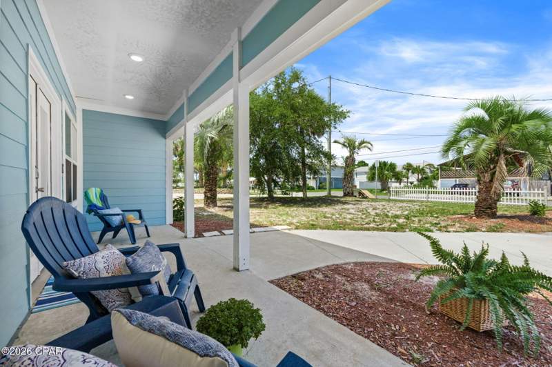 4 bedroom SingleFamilyResidence at 6605 Sunset Avenue, Holiday Beach Unit 3, Panama City Beach — photo 3