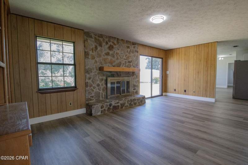 3 bedroom SingleFamilyResidence at 6407 Heather Marie Lane, Imperial Oaks, Panama City — photo 5