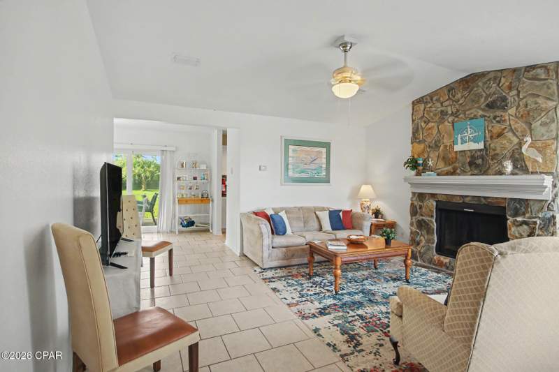 3 bedroom SingleFamilyResidence at 2536 E 37th Plaza, Greentree Heights, Panama City — photo 5
