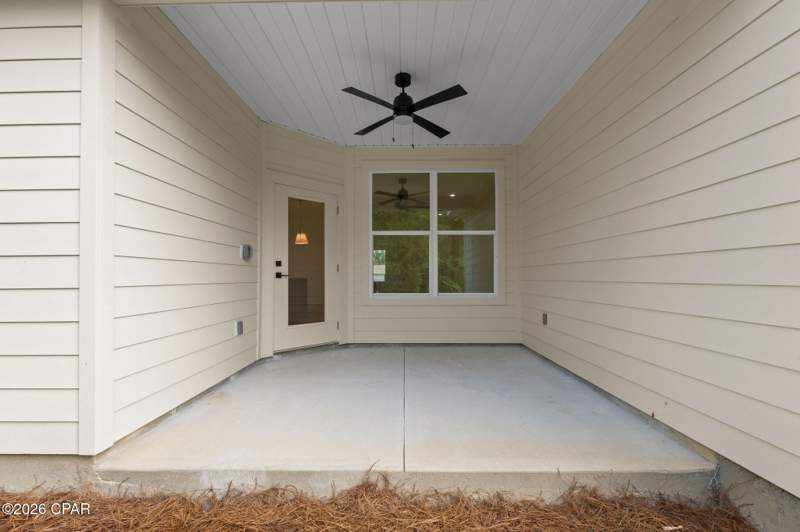 4 bedroom SingleFamilyResidence at 6510 Wallace Road, East Bay Park, Panama City — photo 5