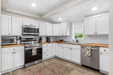 107 N Claire Drive, Panama City FL - photo 10 of 31