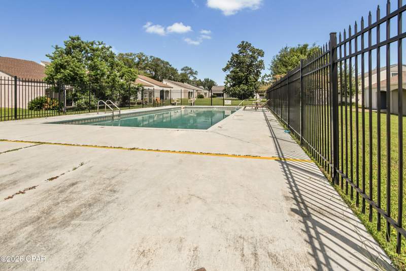2 bedroom Attached at 533 S Highway 22 A, W H Parker, Panama City — photo 3