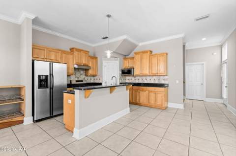 7412 Thomas Drive, Panama City Beach FL - photo 12 of 51