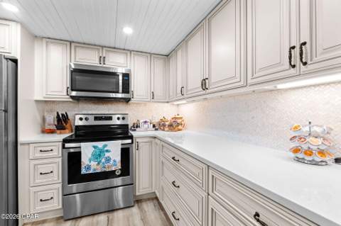 8815 Thomas Drive 503, Panama City FL - photo 7 of 34