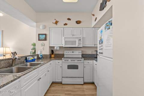 9900 S Thomas Drive 1318, Panama City FL - photo 14 of 33