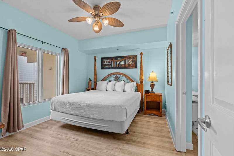 2 bedroom Condominium at 9900 S Thomas Drive 1318, Shores Of Panama Phase I, Panama City — photo 4
