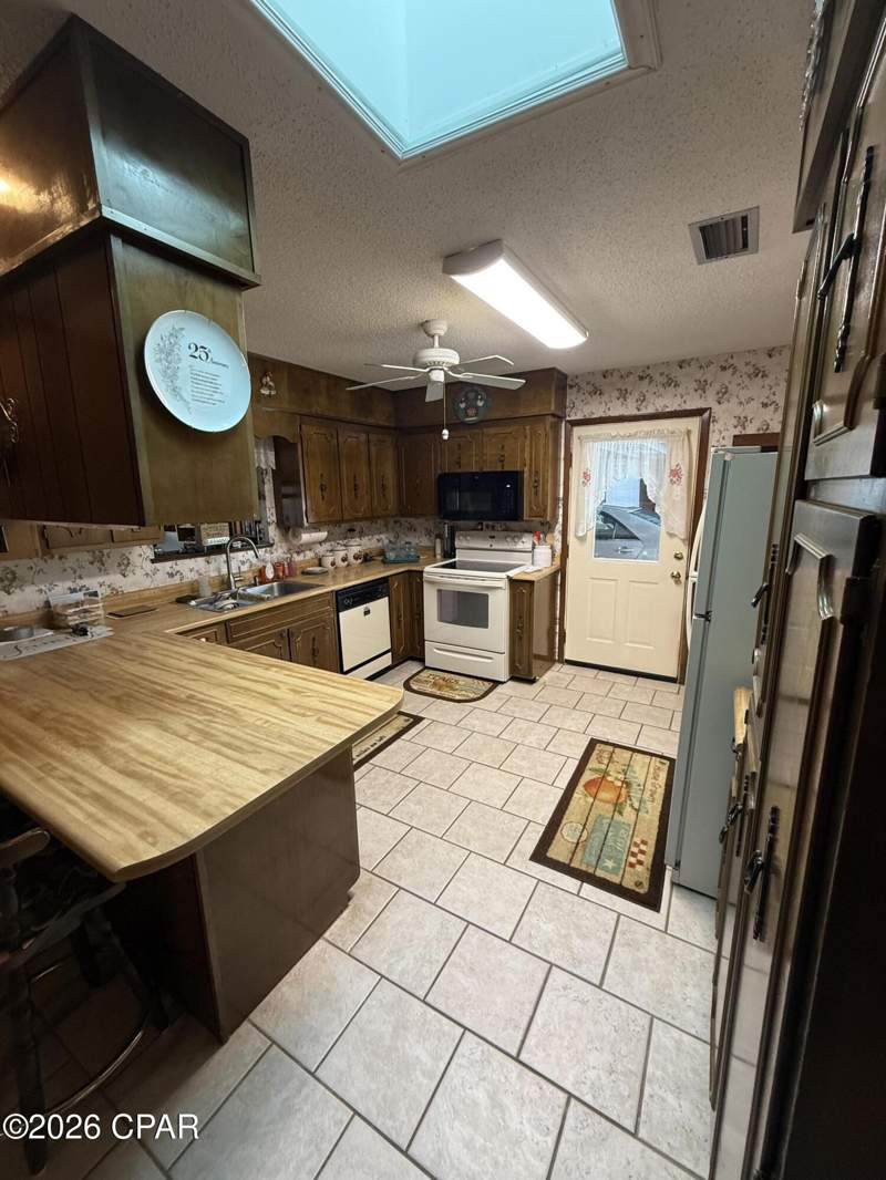 3 bedroom SingleFamilyResidence at 4514 Crestbrook Drive, Deerpoint Estates, Panama City — photo 5