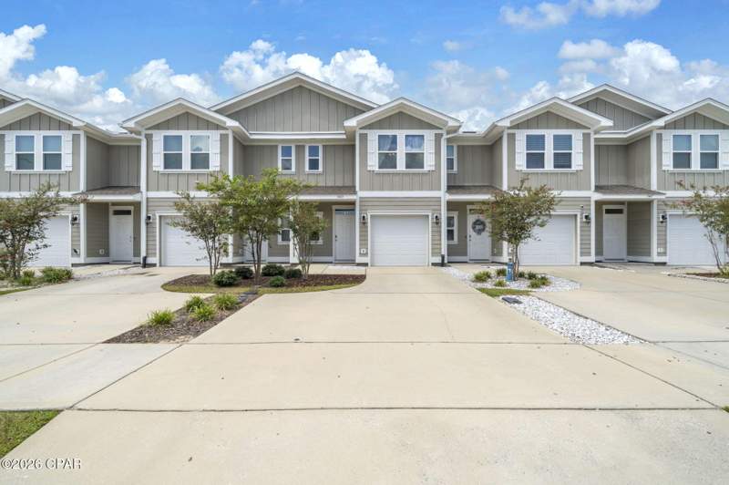 3 bedroom Attached at 1663 Caleigh Court, Landin's Landing, Lynn Haven — photo 4