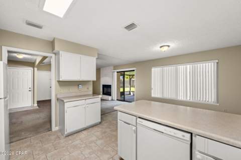 1712 Maine Avenue, Lynn Haven FL - photo 11 of 30