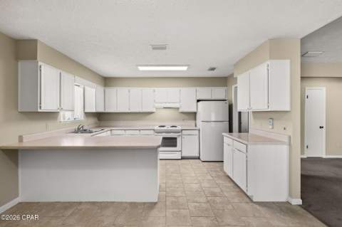 1712 Maine Avenue, Lynn Haven FL - photo 8 of 30