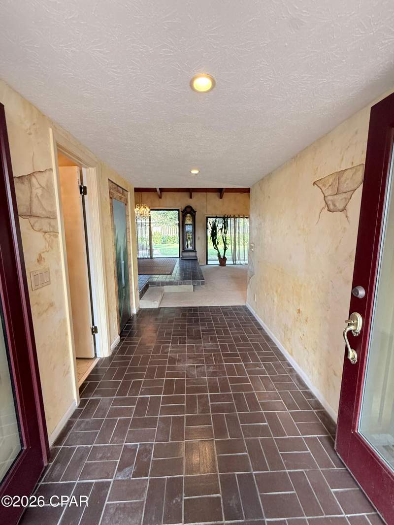 4 bedroom SingleFamilyResidence at 1719 Wahoo Circle, Bay Point Unit 1, Panama City Beach — photo 4