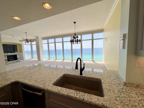 6627 Thomas Drive 1401, Panama City FL - photo 10 of 105