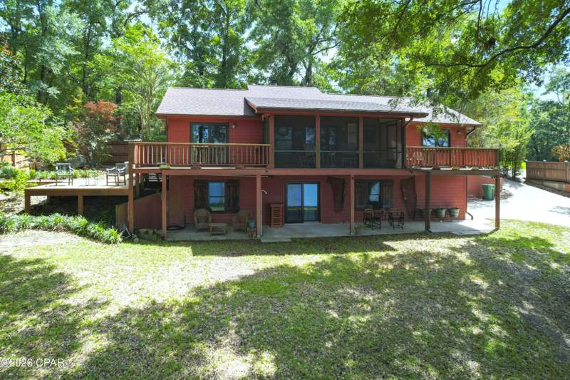 4 bedroom SingleFamilyResidence at 2924 Paradise Lakes Road, Paradise Lakes, Chipley — photo 2