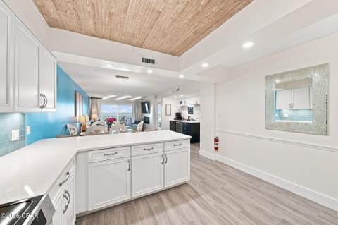 5801 Thomas Drive 1216, Panama City Beach FL - photo 10 of 47