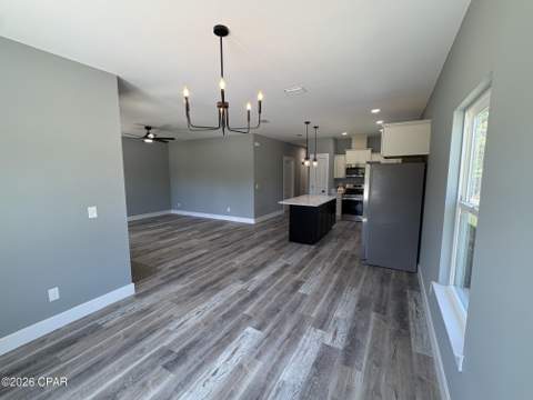 3782 Airmont Drive, Chipley FL - photo 8 of 38