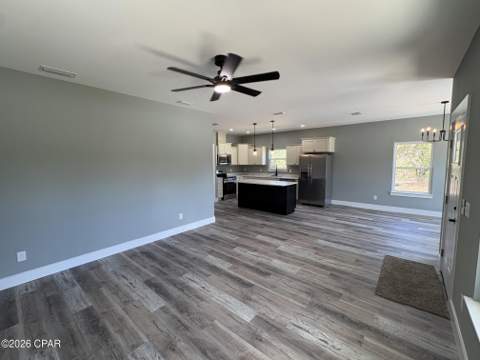 3782 Airmont Drive, Chipley FL - photo 9 of 38