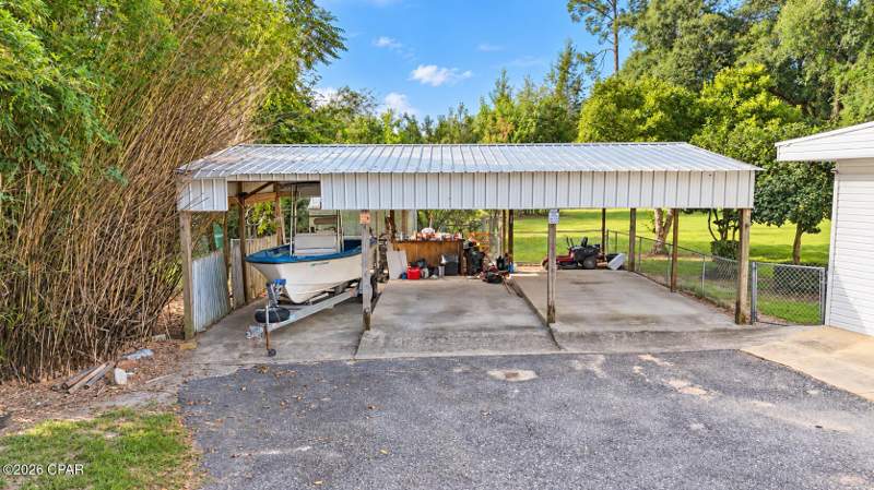 4 bedroom SingleFamilyResidence at 5141 Fort/Hwy 69 Road 69, Greenwood, Greenwood — photo 5
