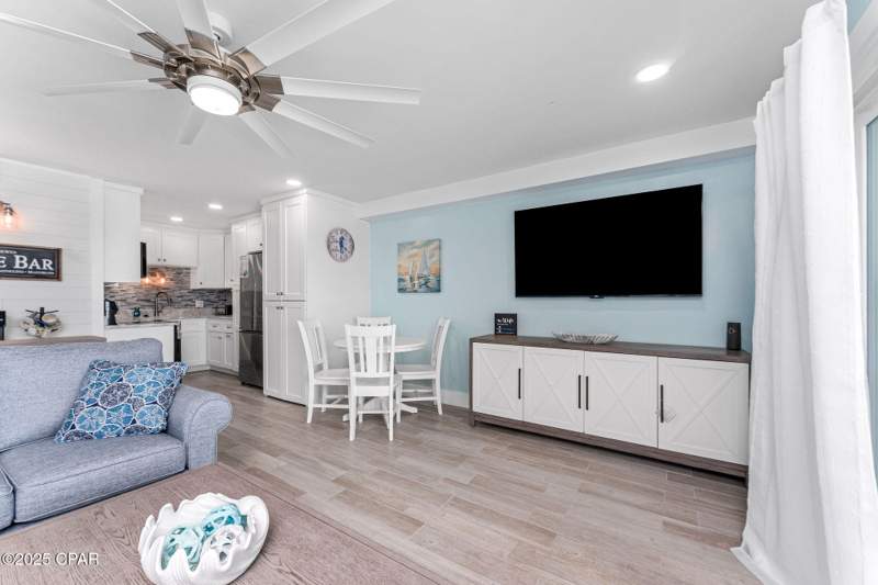 1 bedroom Condominium at 8743 Thomas Drive 421, The Summit, Panama City Beach — photo 5