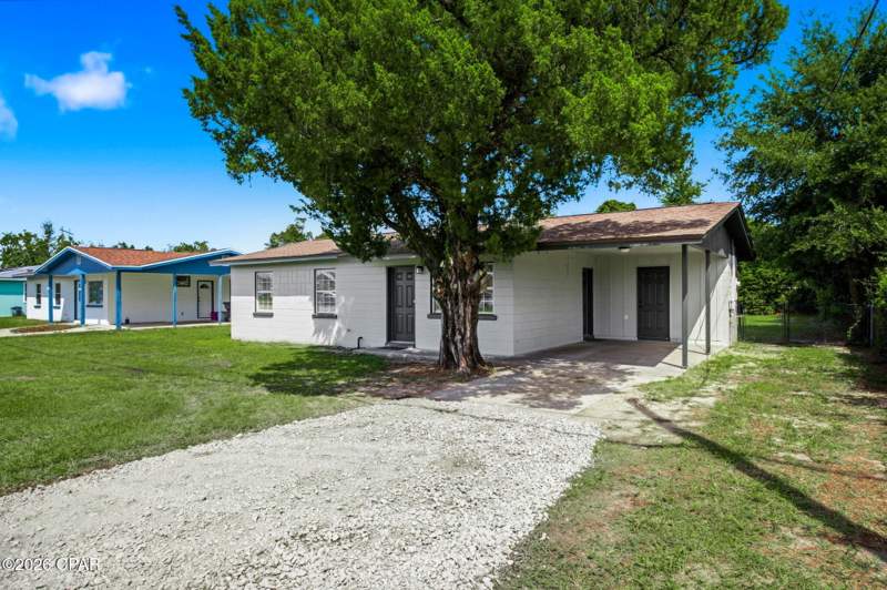 3 bedroom SingleFamilyResidence at 1136 Transmitter Road, Chapel Estates, Panama City — photo 3