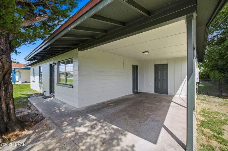 3 bedroom SingleFamilyResidence at 1136 Transmitter Road, Chapel Estates, Panama City — photo 4
