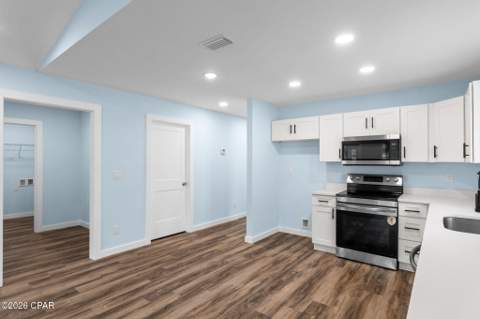 609 Maple Avenue, Panama City FL - photo 9 of 26