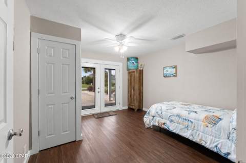 216 Gulf Aire Drive, Port St Joe FL - photo 10 of 82