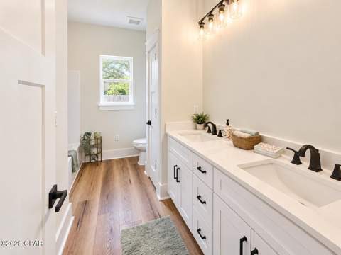 4911 Oak Avenue, Youngstown FL - photo 11 of 29