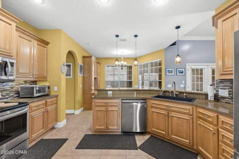 1224 Dundee Lane, Lynn Haven FL - photo 19 of 49