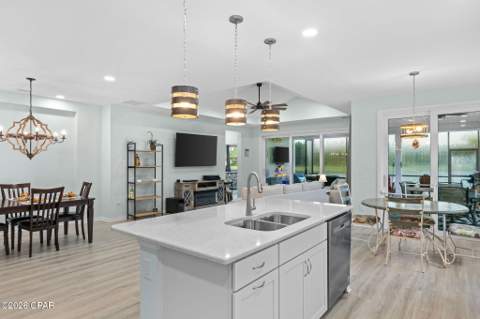 9413 Escape Avenue, Panama City Beach FL - photo 19 of 79