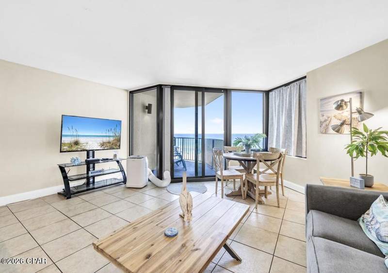 1 bedroom Condominium at 9850 S Thomas Drive 411W, Sunbird Condo, Panama City Beach — photo 2