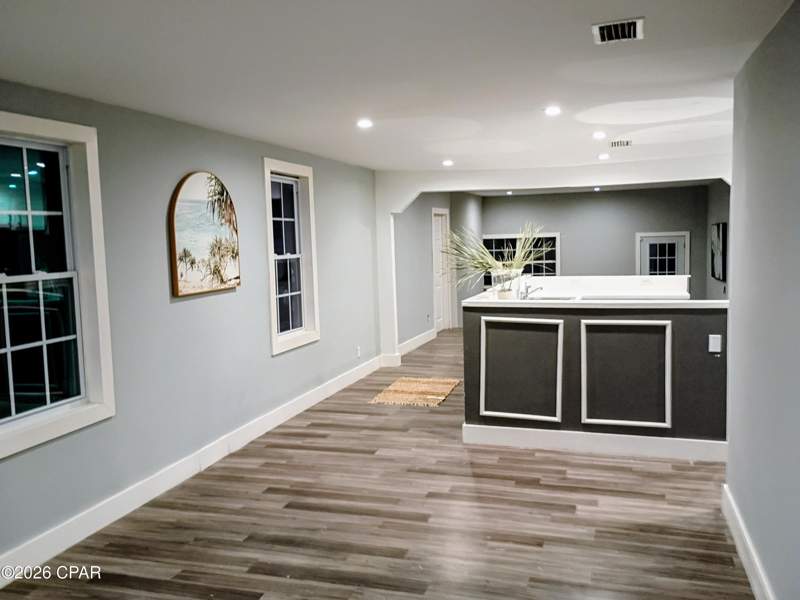 6 bedroom SingleFamilyResidence at 338 N Bonita Avenue, Sudduths 4th Add, Panama City — photo 2