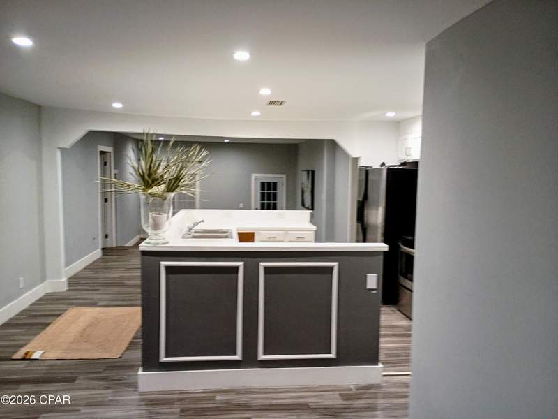 6 bedroom SingleFamilyResidence at 338 N Bonita Avenue, Sudduths 4th Add, Panama City — photo 4
