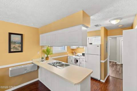 7813 N Lagoon Drive 4E, Panama City FL - photo 8 of 49