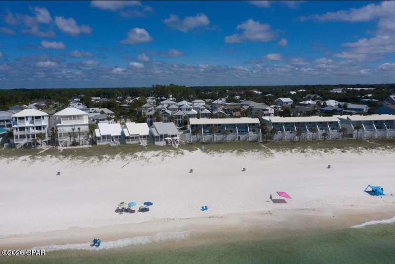 4 bedroom SingleFamilyResidence at 22708 Front Beach Road, Sunnyside, Panama City Beach — photo 4