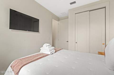 319 Pinetree Drive, Panama City Beach FL - photo 19 of 49
