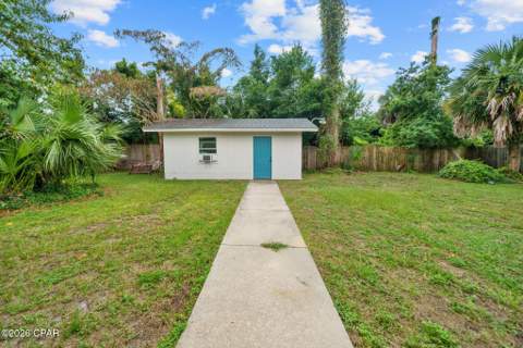 904 E 2nd Court, Panama City FL - photo 11 of 61