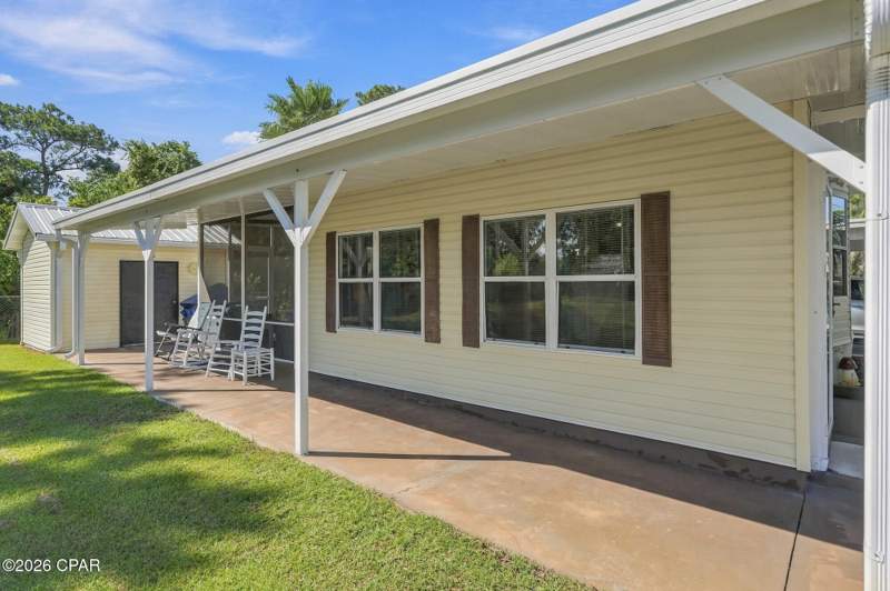 1 bedroom ManufacturedHome at 1219 Navy Boulevard 47, Emerald Pointe Resort, Panama City — photo 4