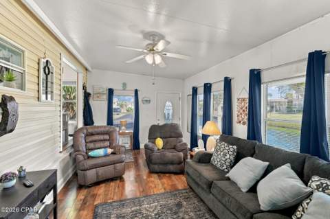 1219 Navy Boulevard 47, Panama City FL - photo 8 of 64