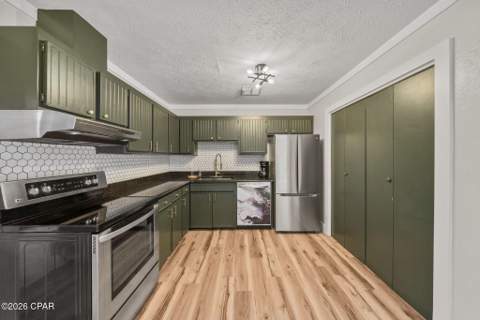 315 Twin Lakes Drive, Panama City Beach FL - photo 13 of 49