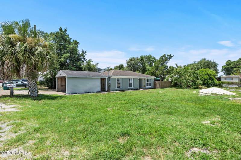 3 bedroom SingleFamilyResidence at 315 Twin Lakes Drive, Laguna Beach Estates, Panama City Beach — photo 2
