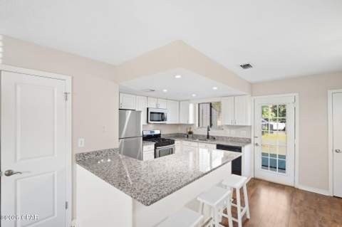 6532 Harbour Boulevard, Panama City Beach FL - photo 7 of 38